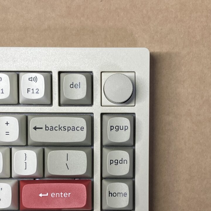 Keychron V1 Maxのノブのサイズ感