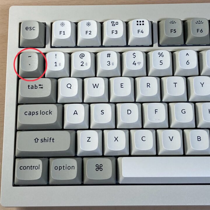 日本語入力のON、OFF切り替え（IMEのON、OFF）は、「Alt」+「`~」で行います