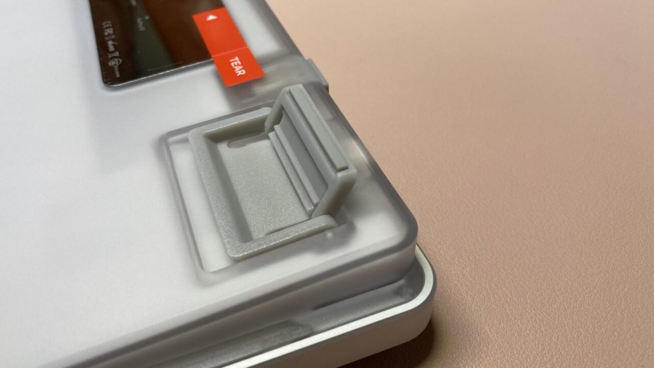 NuPhy Air75 V3のスタンド。