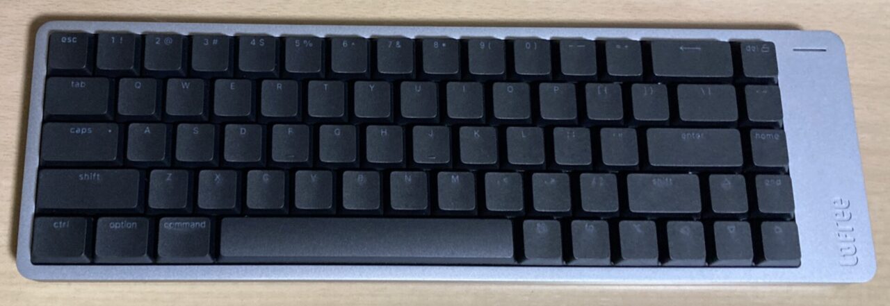 Lofree Flow2バックライトを消灯させた様子。