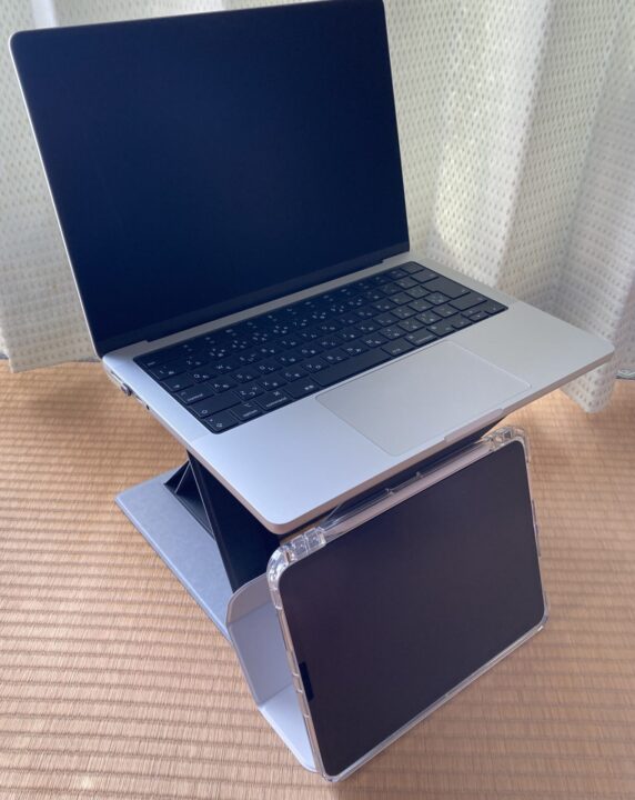 スタンディングデスクに憧れて買ったMOFT Zをレビュー