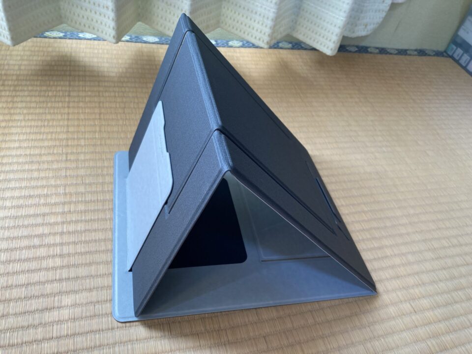 スタンディングデスクに憧れて買ったMOFT Zをレビュー